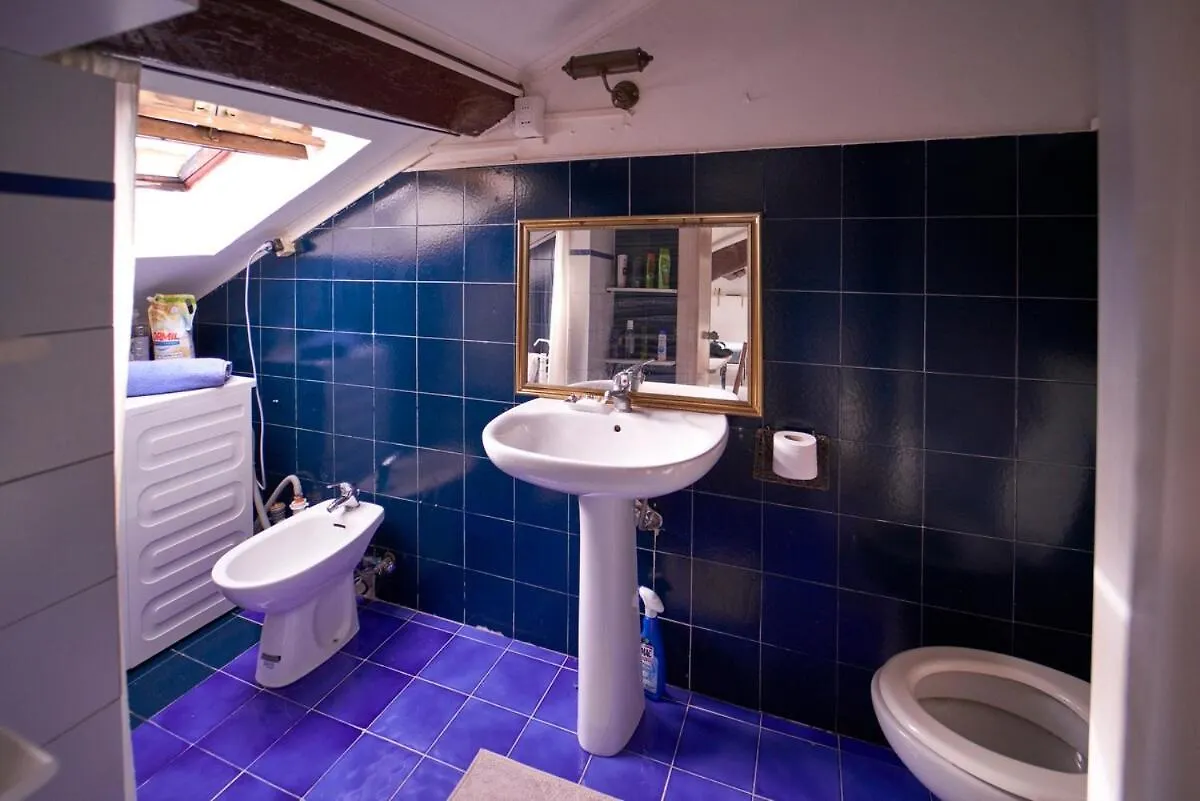 Navigli Attico Apartman Milánó